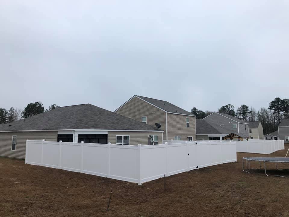 What is the Benefit of Installing a Vinyl Fence?